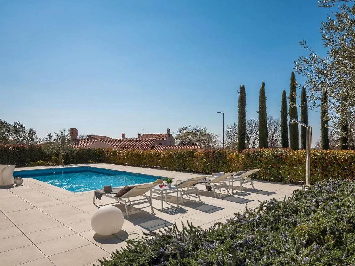 וודניאן Villa Old Olive I By Interhome